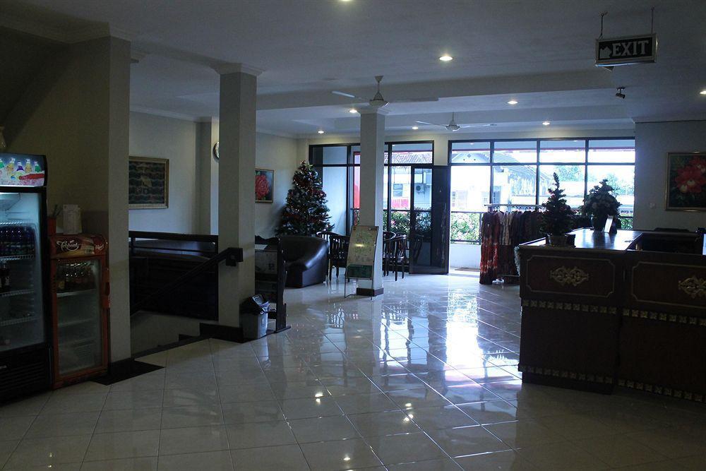 Tasik Jogja Hotel Yogyakarta Exterior foto